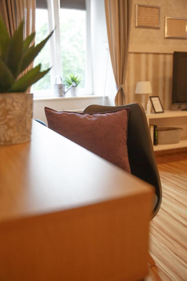 Apartment Nobl Plac Цельє Екстер'єр фото