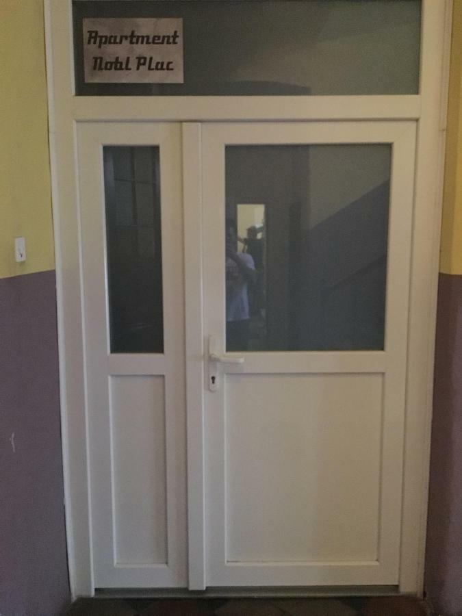Apartment Nobl Plac Цельє Екстер'єр фото