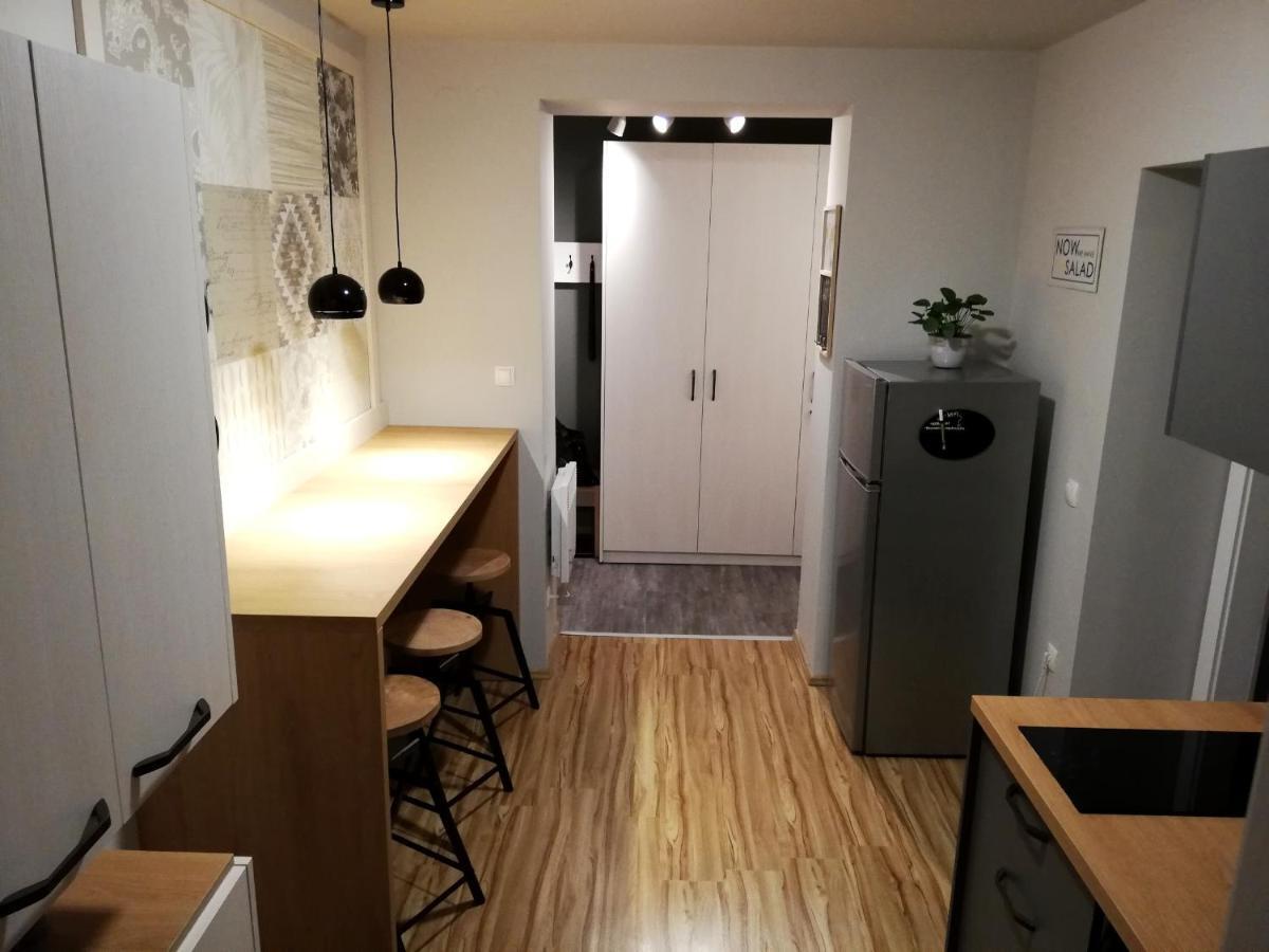 Apartment Nobl Plac Цельє Екстер'єр фото